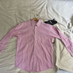 Brooks Brothers 15.5-33 dress shirt. Worn once.